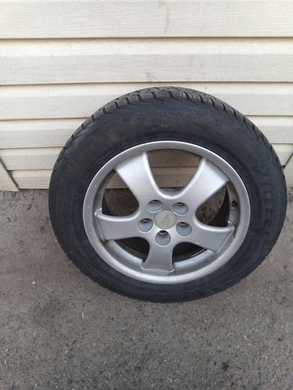 4 Зимние шины Brina Viatti R16 205 / 60