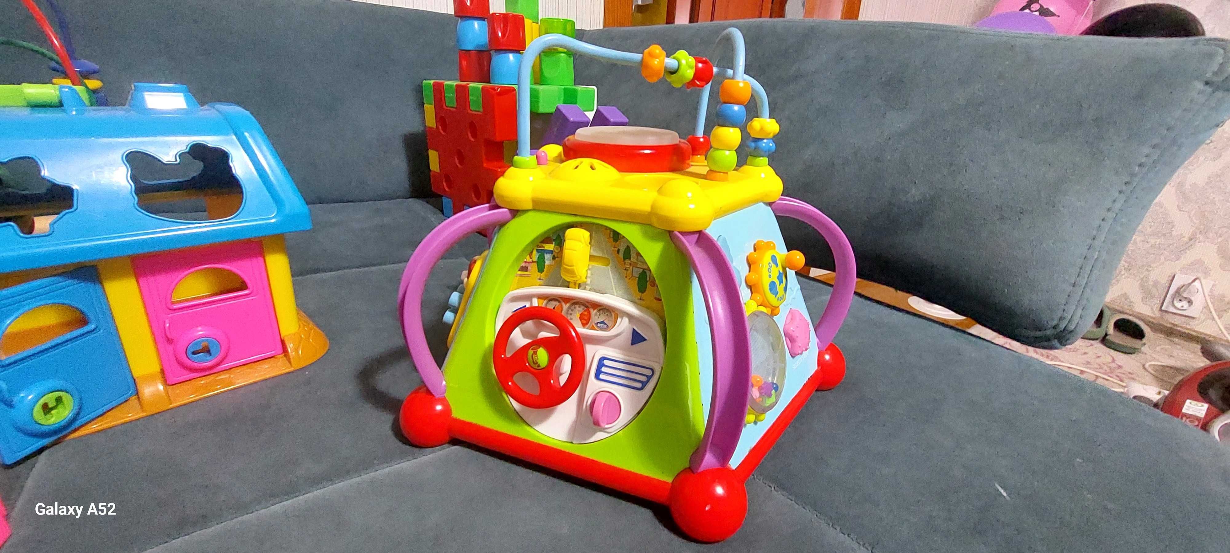 Продам развивающие игрушки