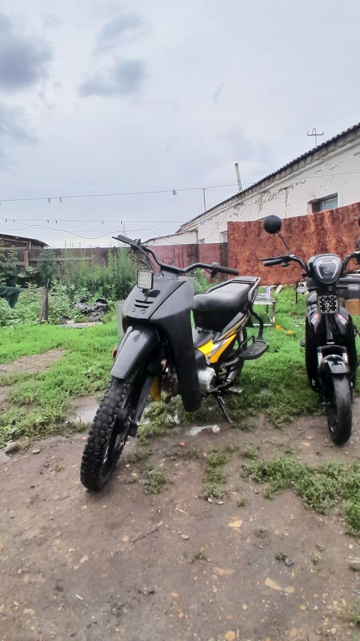 Продам мотоцикл спарк 125куб