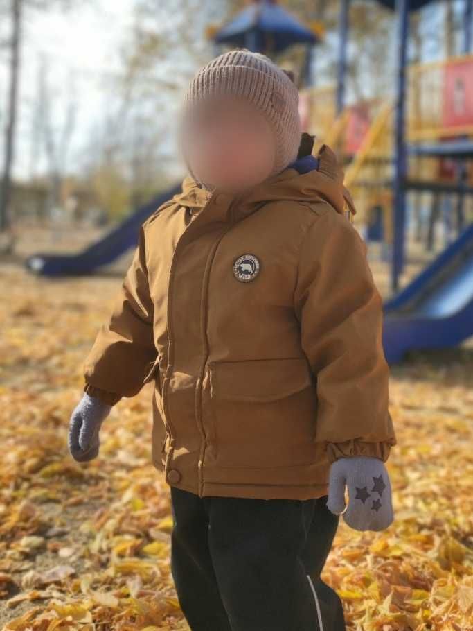 Продам осенний комбинезон