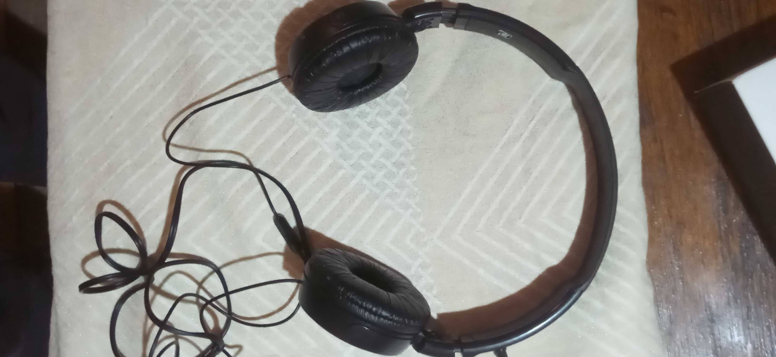 Наушник SONY новый поколения MDR -ZX110AP с гарантией талоном