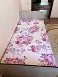 Кровать односпальная 90×200