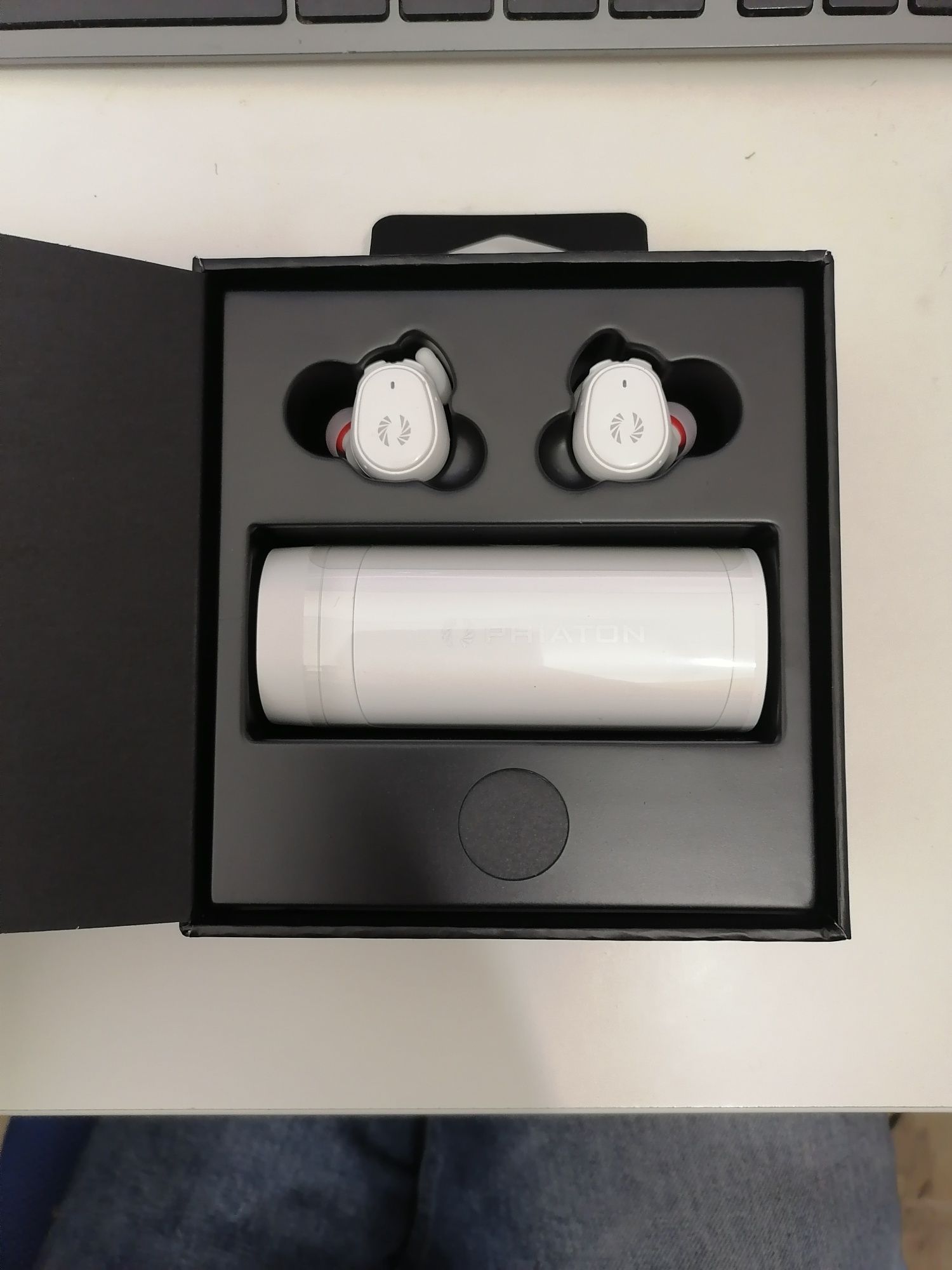 Bolt BT700 Phiaton
