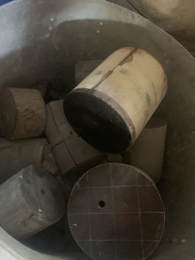 Приём катализаторов дорого XRF анализ