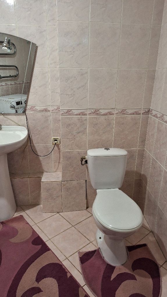 Продам 2 комнатную на Стрелке