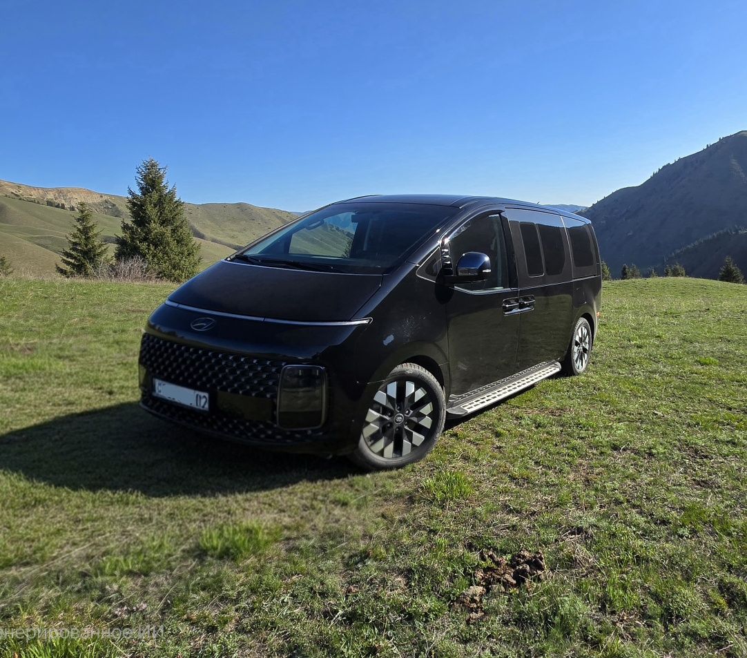 Hyundai Staria аренда с водителем Алматы 2024 VIP 9 мест трансфер туры