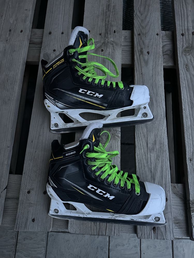 Вратарские коньки CCM 9080,