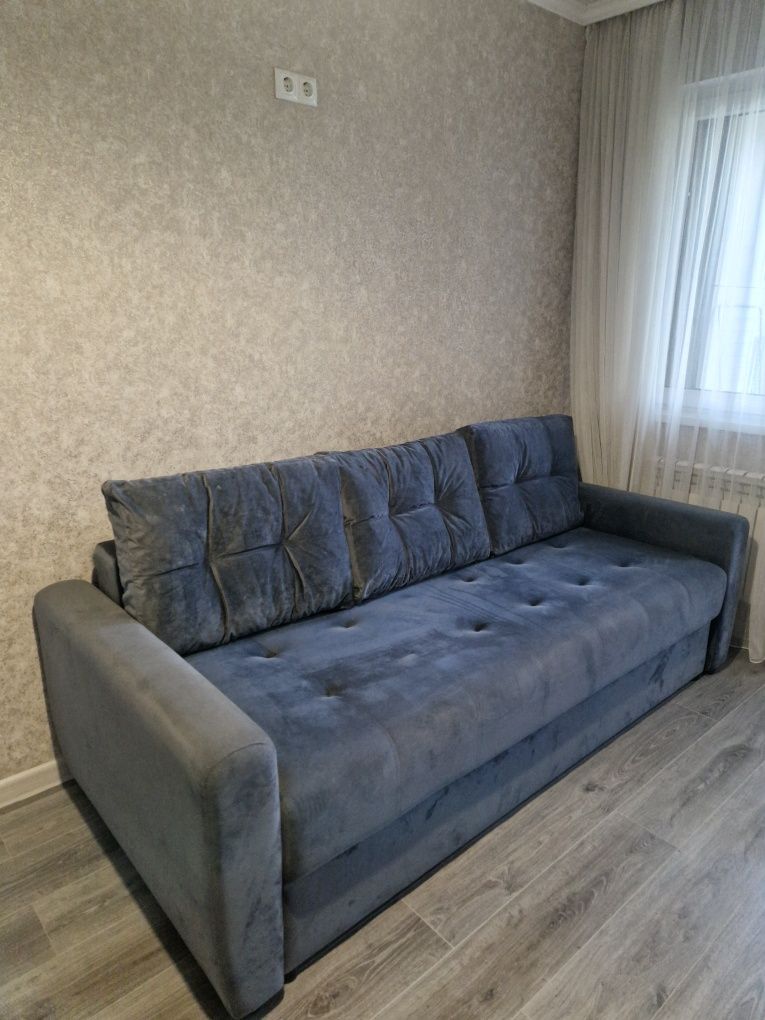 Продам диван в хорошем состоянии