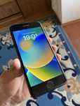 Продаю Iphone SE2