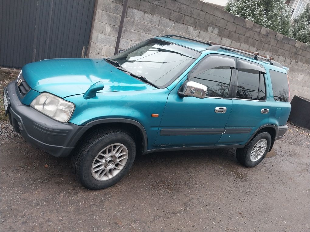 Продам машину Honda CRV