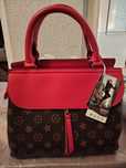 Сумка под Loius Vuitton, есть два отделения и длинный ремешок