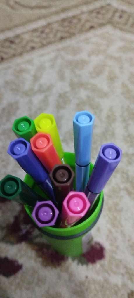 Фломастеры 10шт все пишут