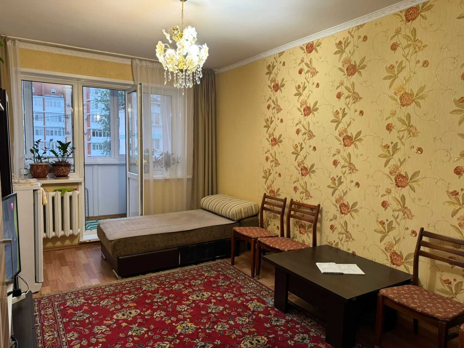 Продам 2 комнатную квартиру Центр (кинотеатр Казахстан)