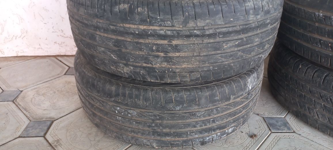 Летние резины 235/65/17