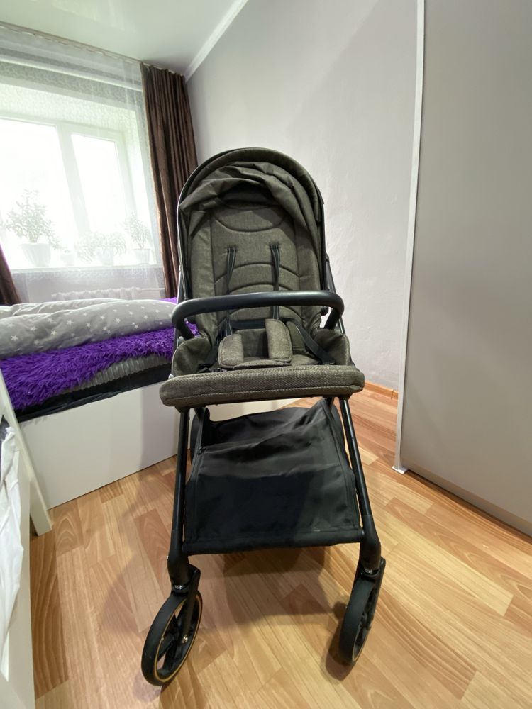 Продам коляску прогулочную New Lux Z1