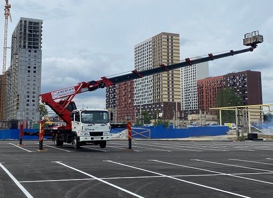Автовышка 40 метров над уровнем неба АГП
