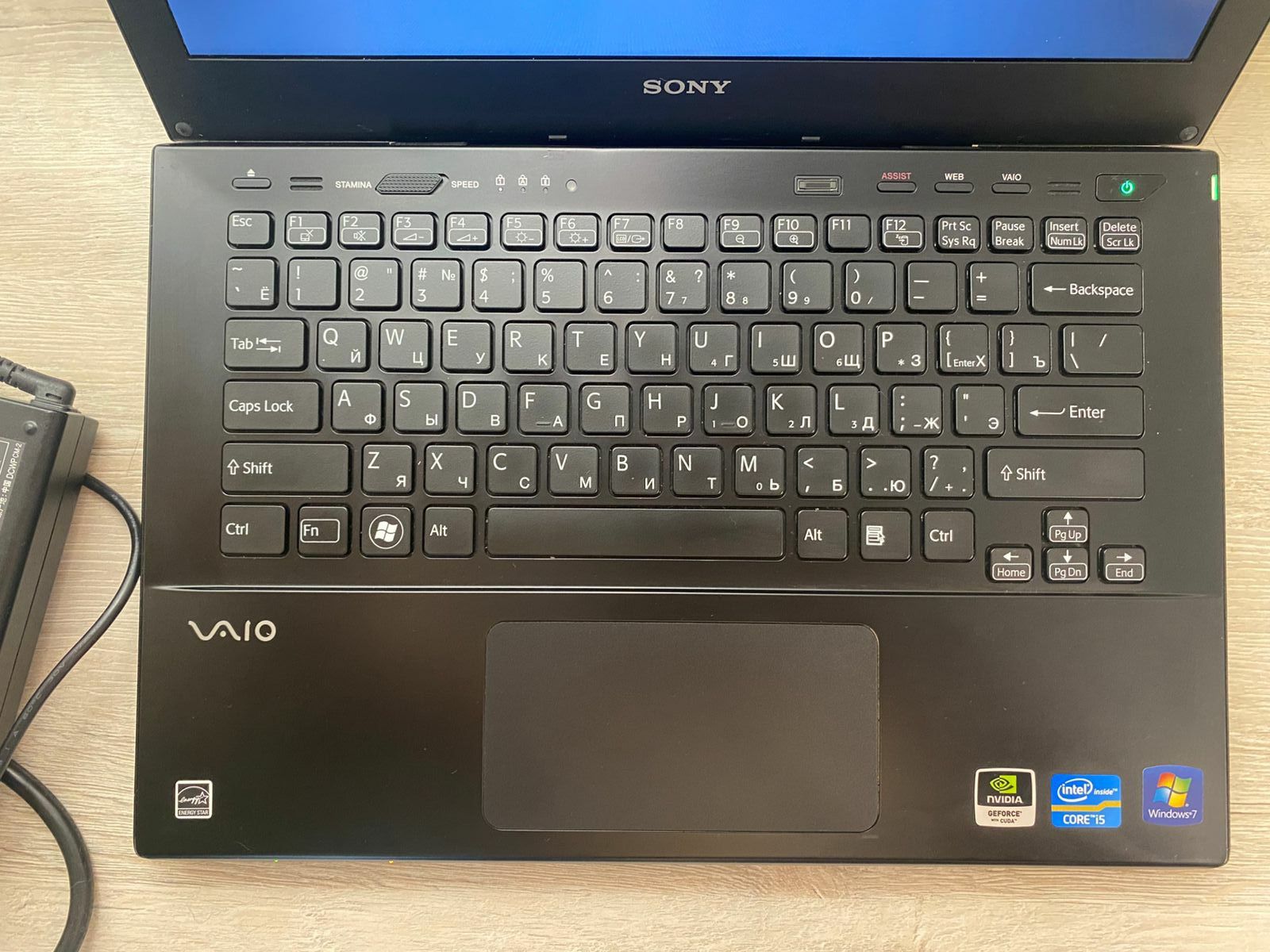 Ультрабук Sony Vaio в идеальном состоянии