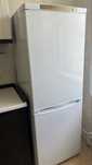 Холодильник Indesit, 166 на 59