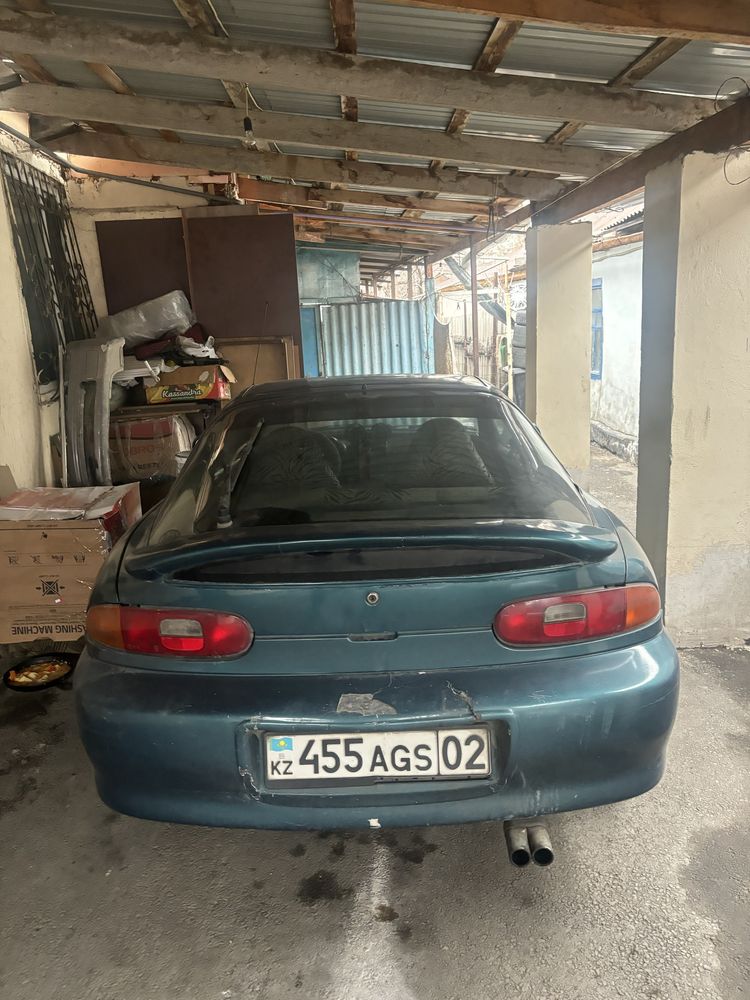 Продам или обменяю машину Мазда MX-3