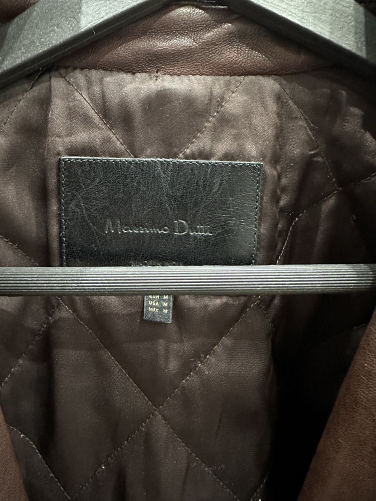 Кожанная куртка в отличном состоянии от Massimo Dutti