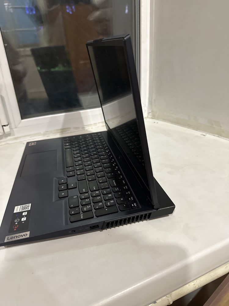Ноутбук Lenovo Legion 400Gb