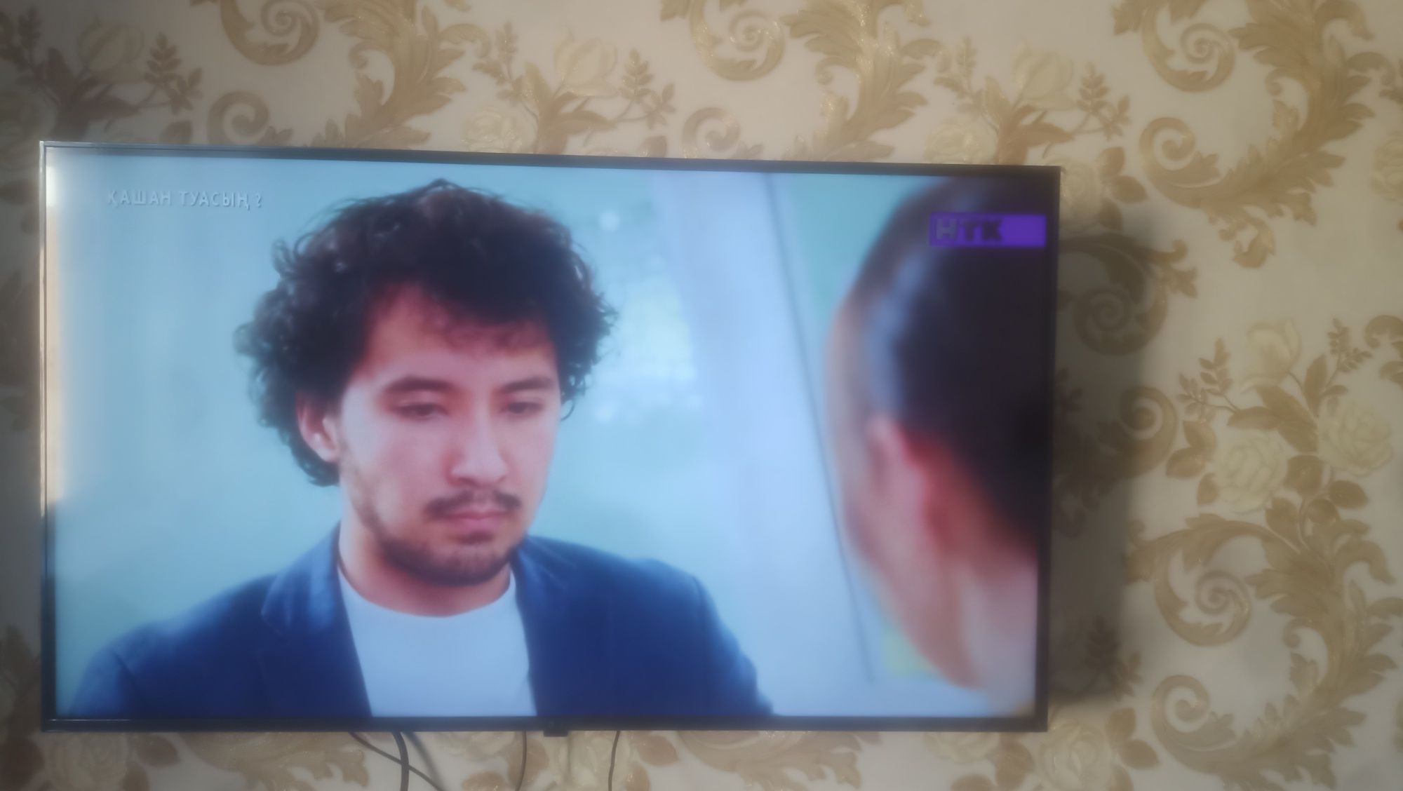 Телевизор     LG