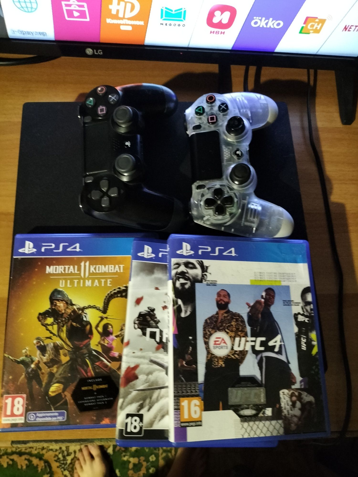 Playstation 4 pro, (mk11ultimate,ufc4,Метро все части,Цусима) телевизо