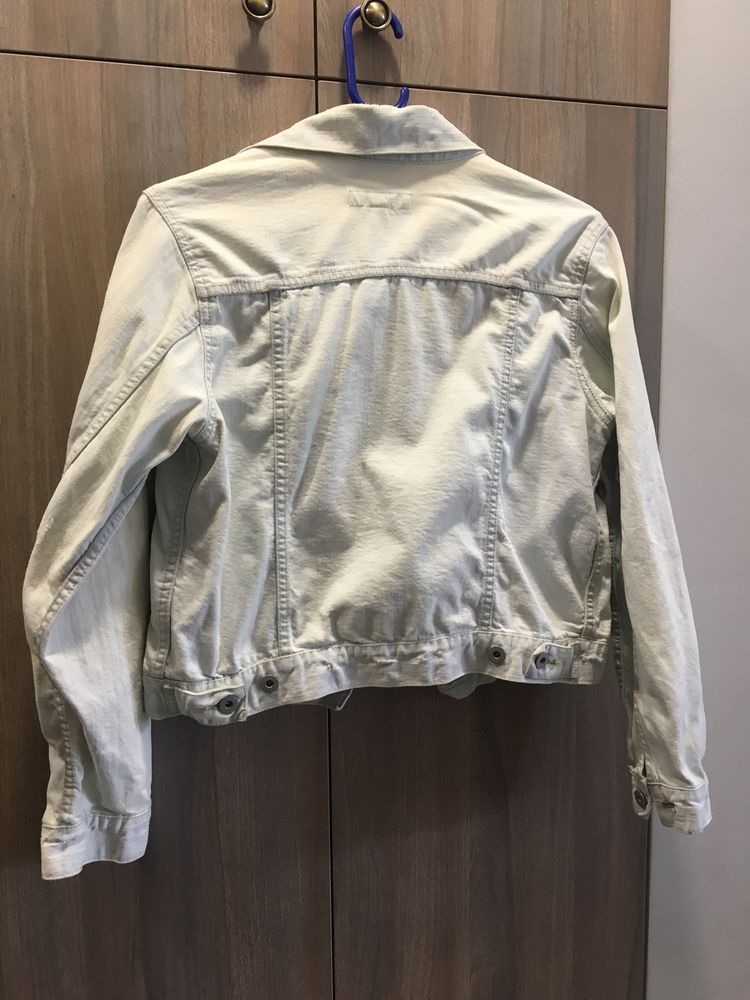 Джинсовая куртка Uniqlo