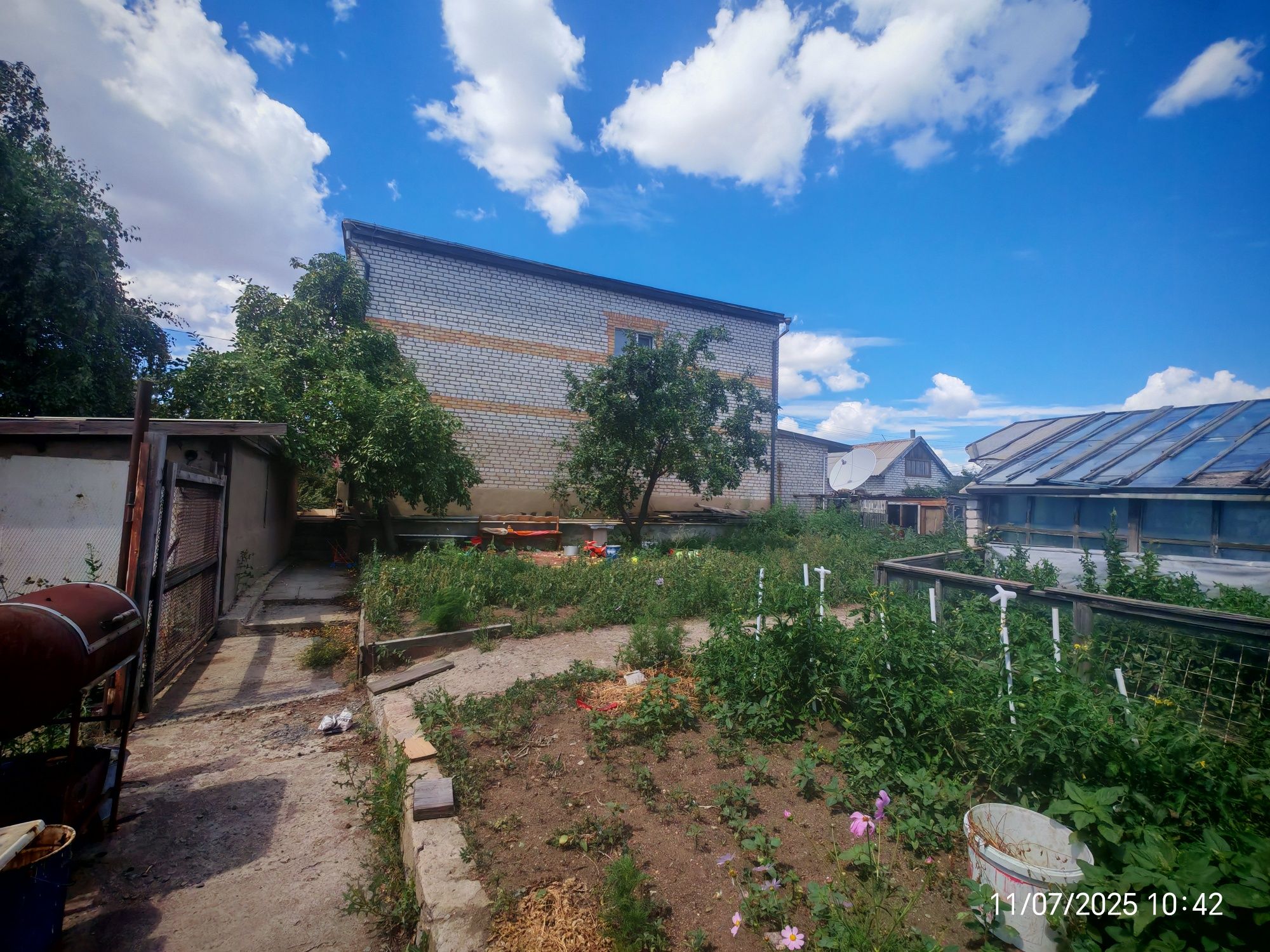 Продам коттедж 2 этажа и мансарда