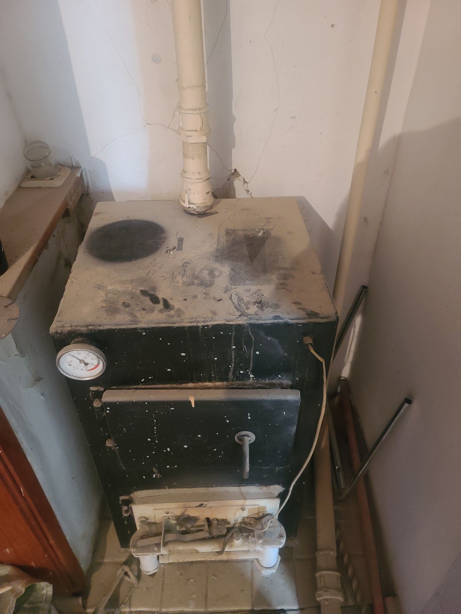 Газовпя печь для отопления