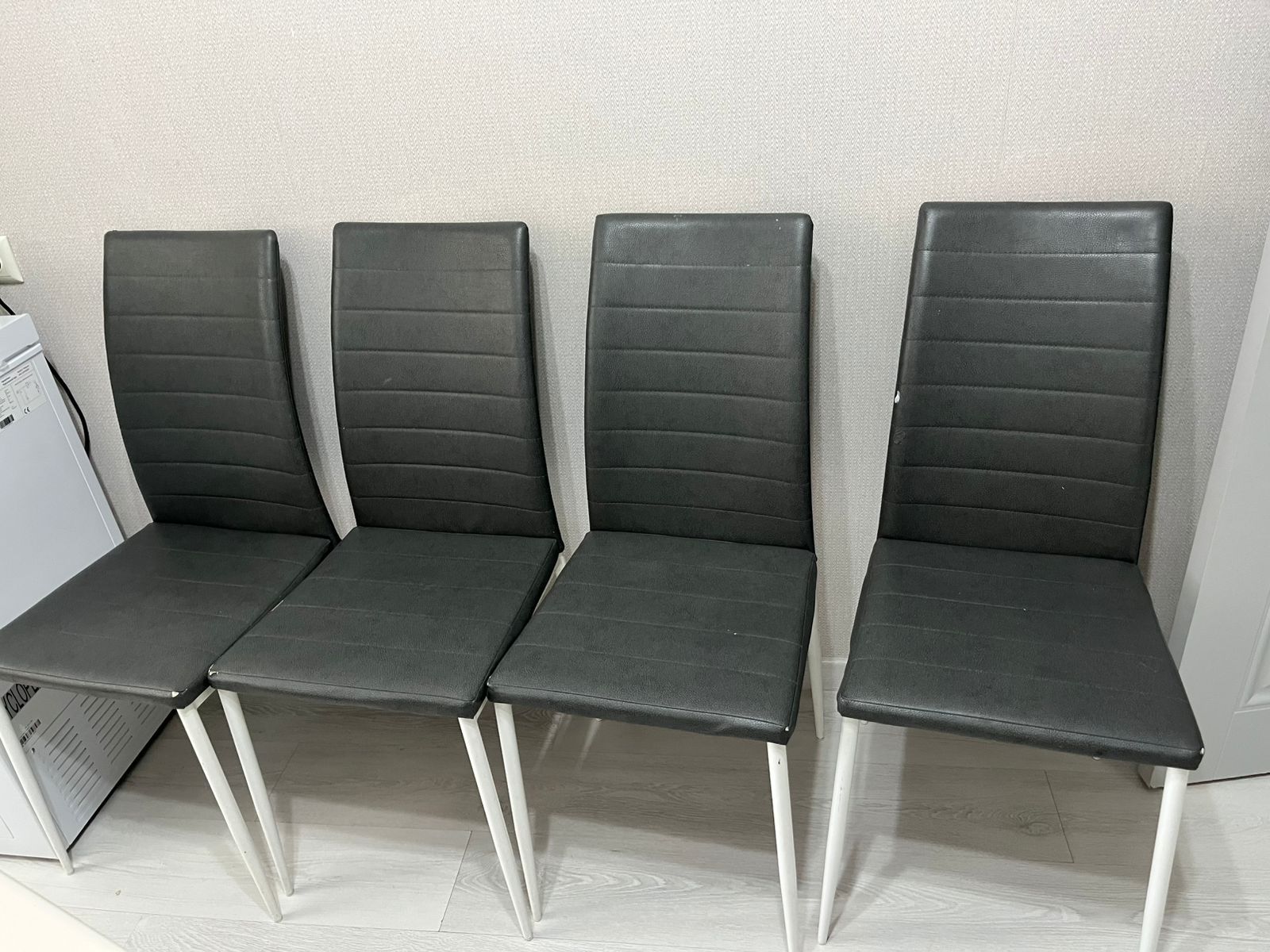 Продам стулья 6штук