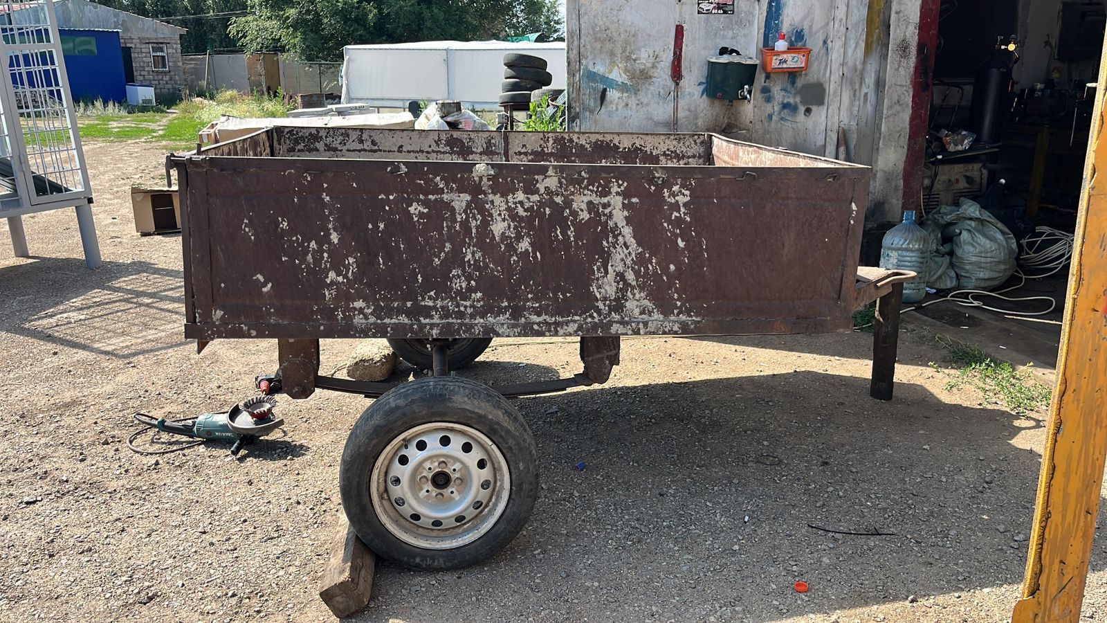 Продам прицеп на