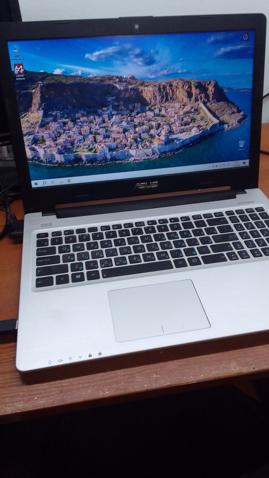 Стильный ASUS K56 - i5-3317, GT 740M (2Gb), 8 ОЗУ, 256 SSD