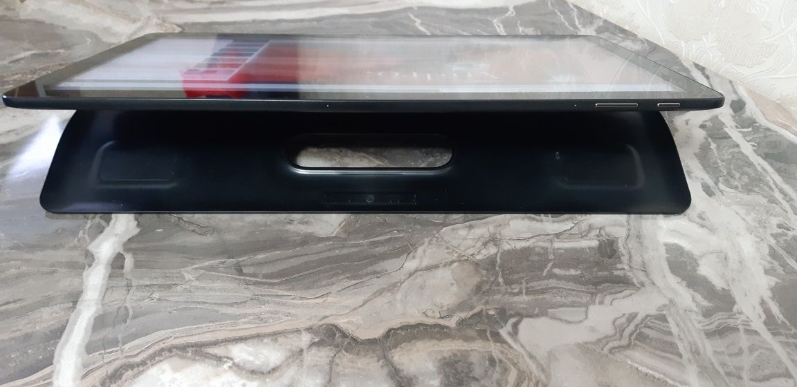 Продаю планшет Samsung Galaxy View
