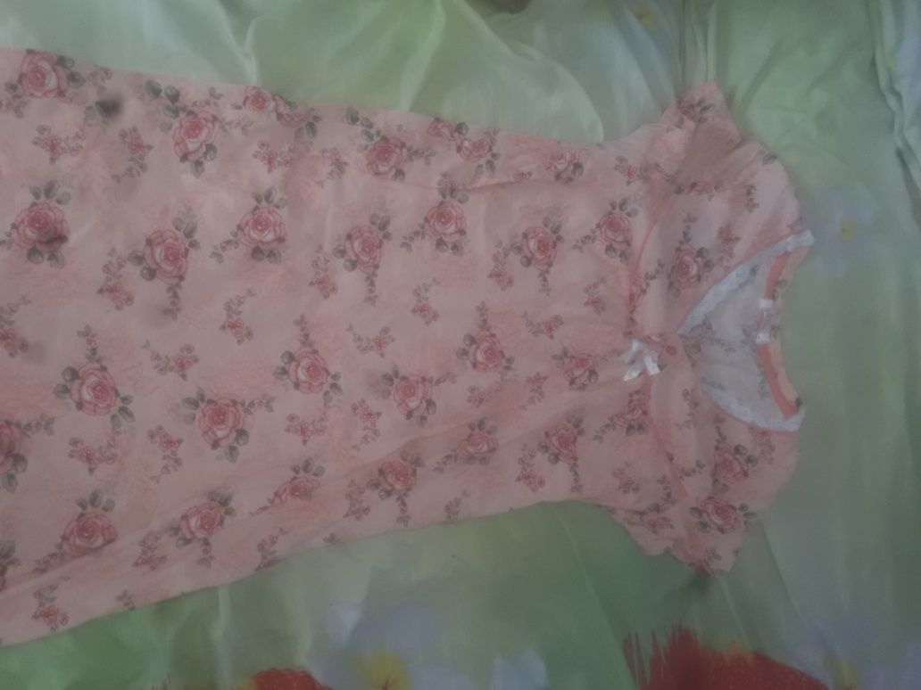 продам женские вещи ,