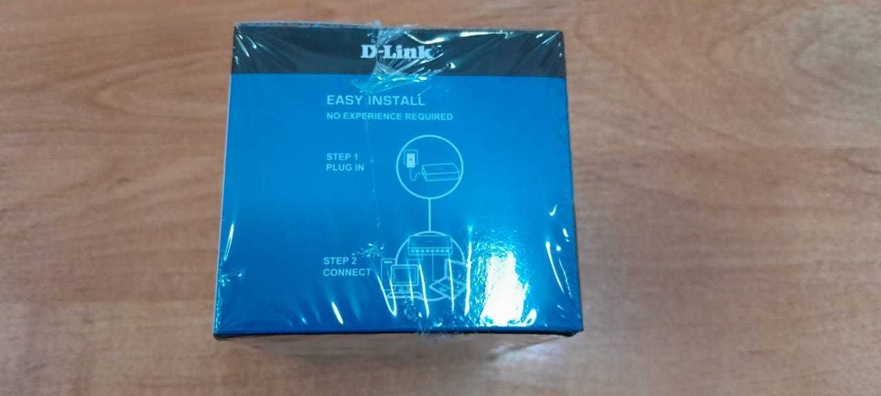 новый гигабитный свитч Switch 8 port D-Link DGS-1008A/F1A