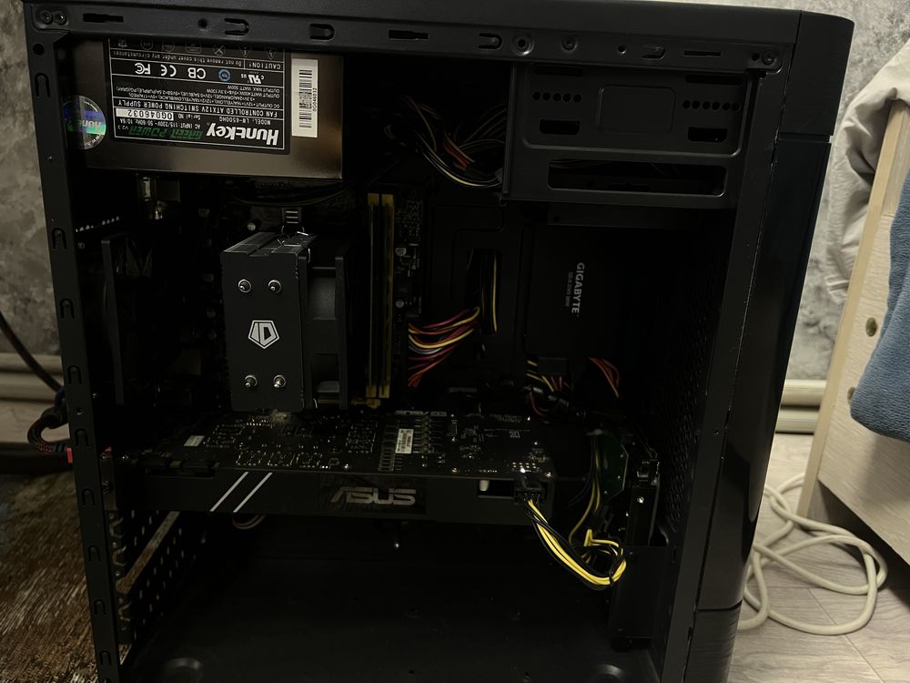 Игровой компьютер с переферией i7 GTX 1080