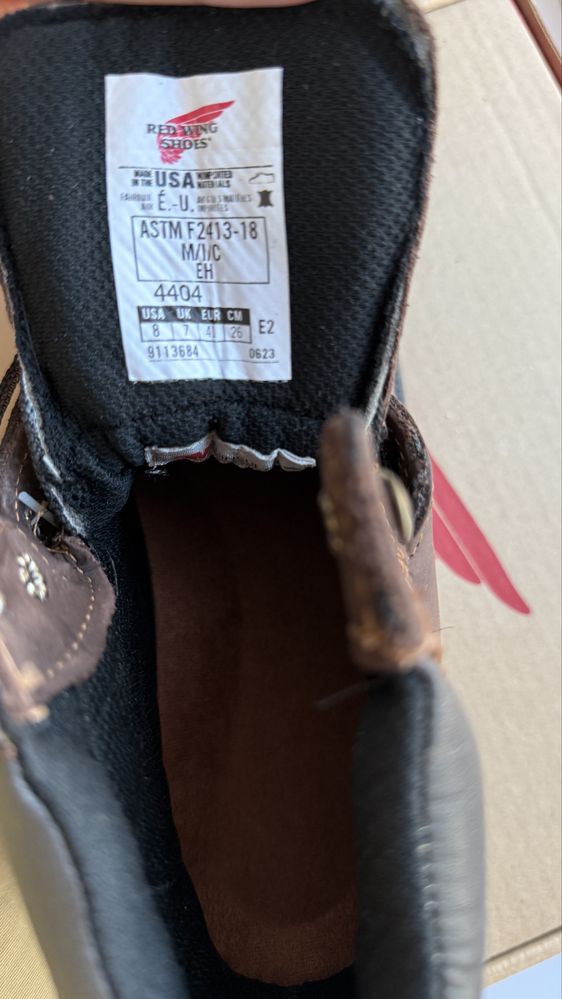 ПРОДАМ Новый зимний ботинки  (safety, red wing) ТШО