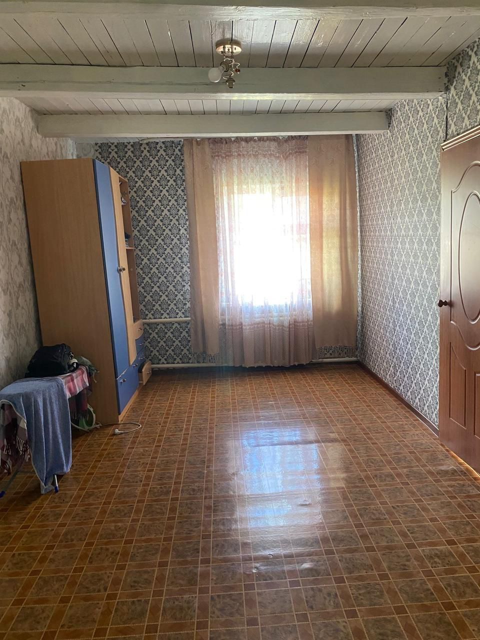 Продаётся дом  с участком