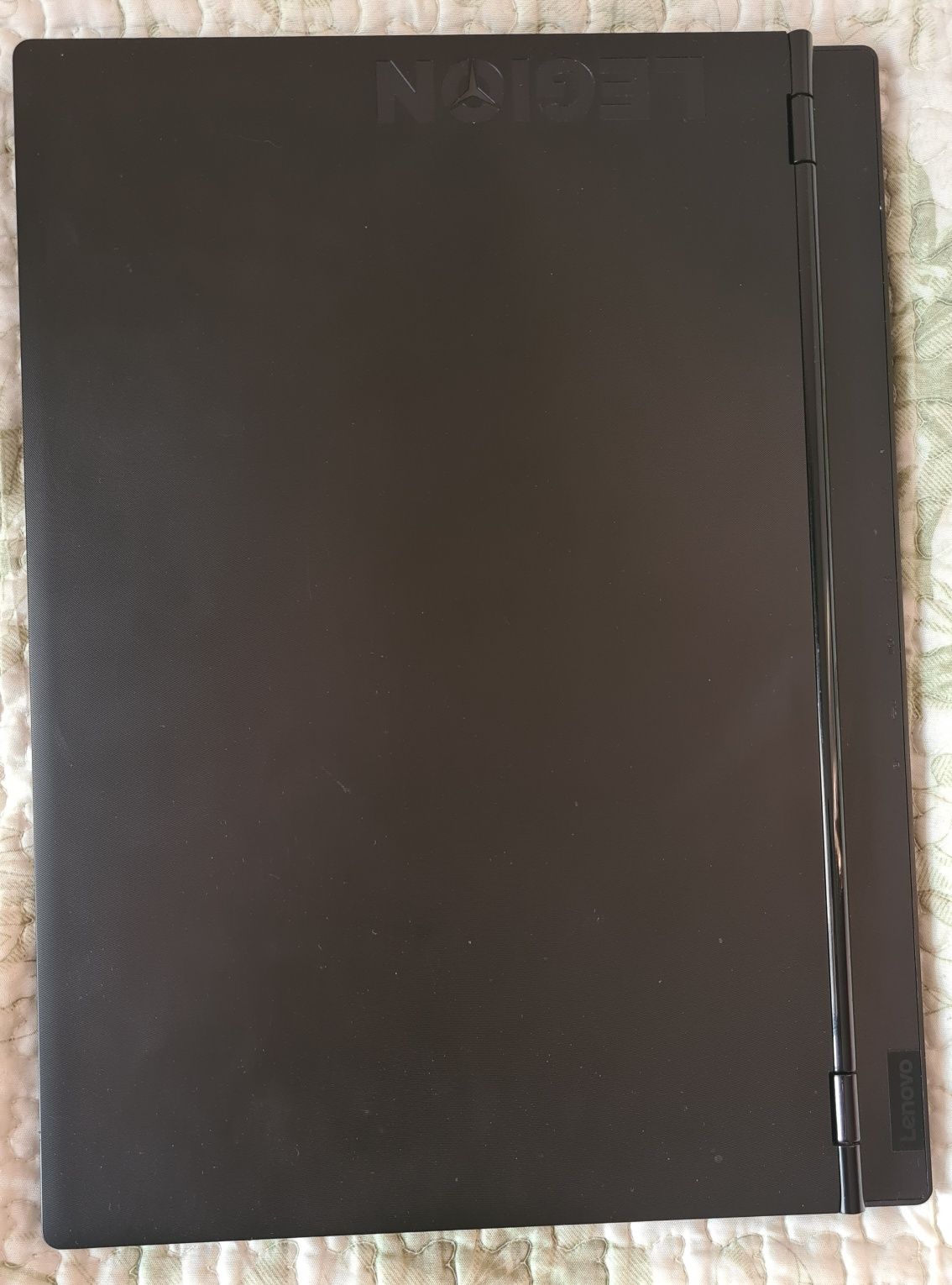 Продам игровой ноутбук Lenovo legion. Обмен не интересует
