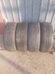 Продам резину в хорошем состоянии 215/60R17