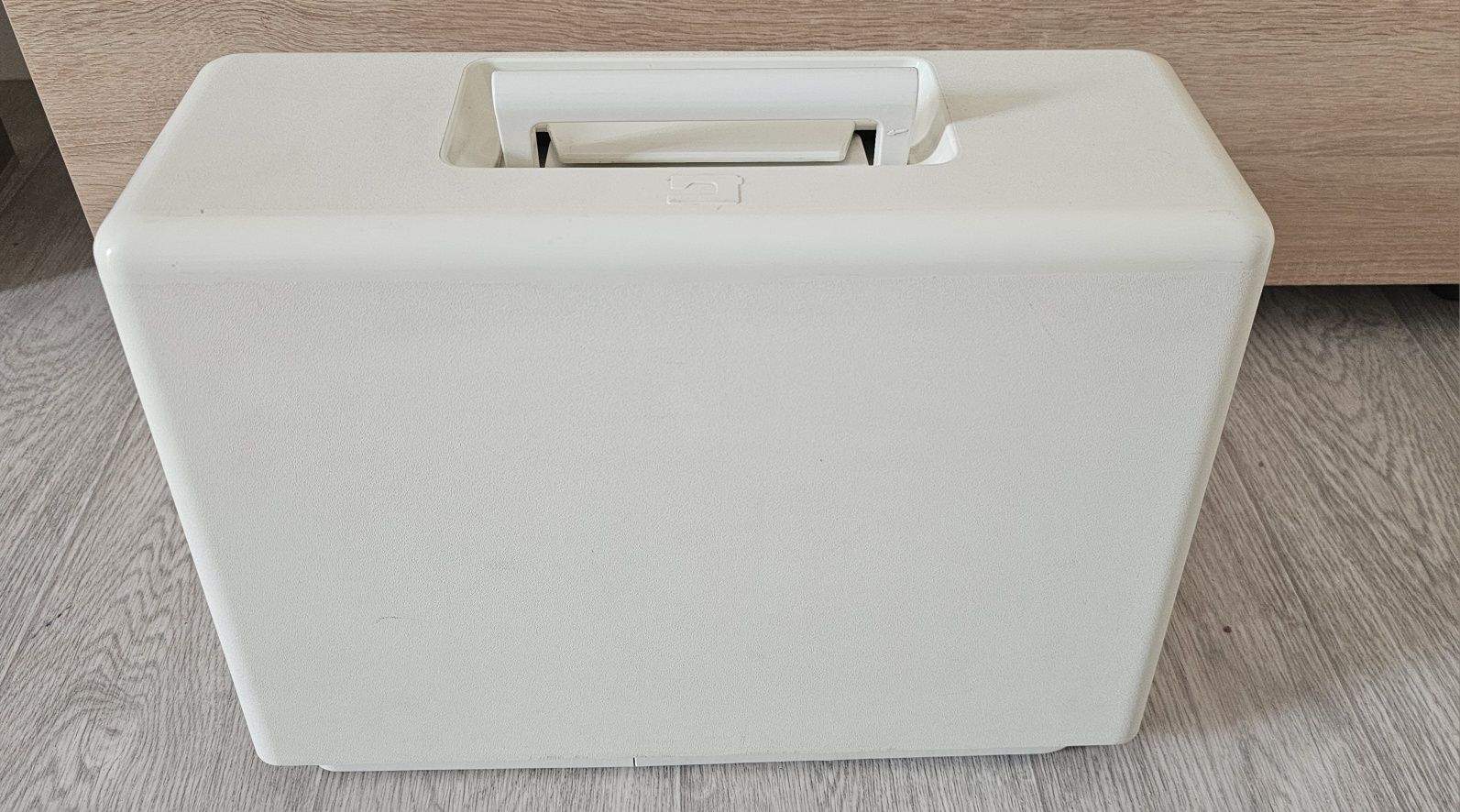 Швейная машинка Janome SW-06