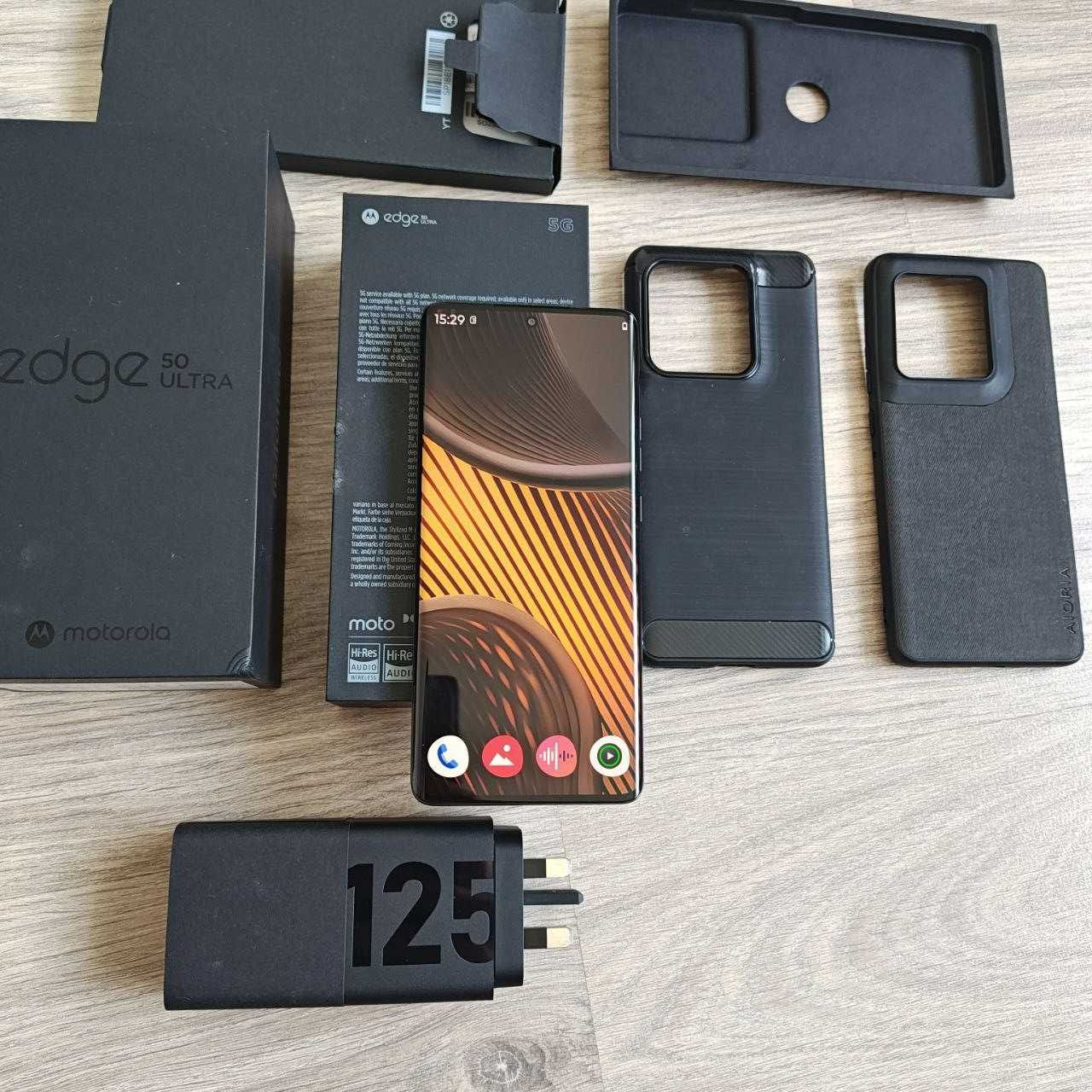 1TB МОЩЬ Смартфон Motorola Edge 50 Ultra 5G, 2-SIM, Snapdragon 8s Gen3
