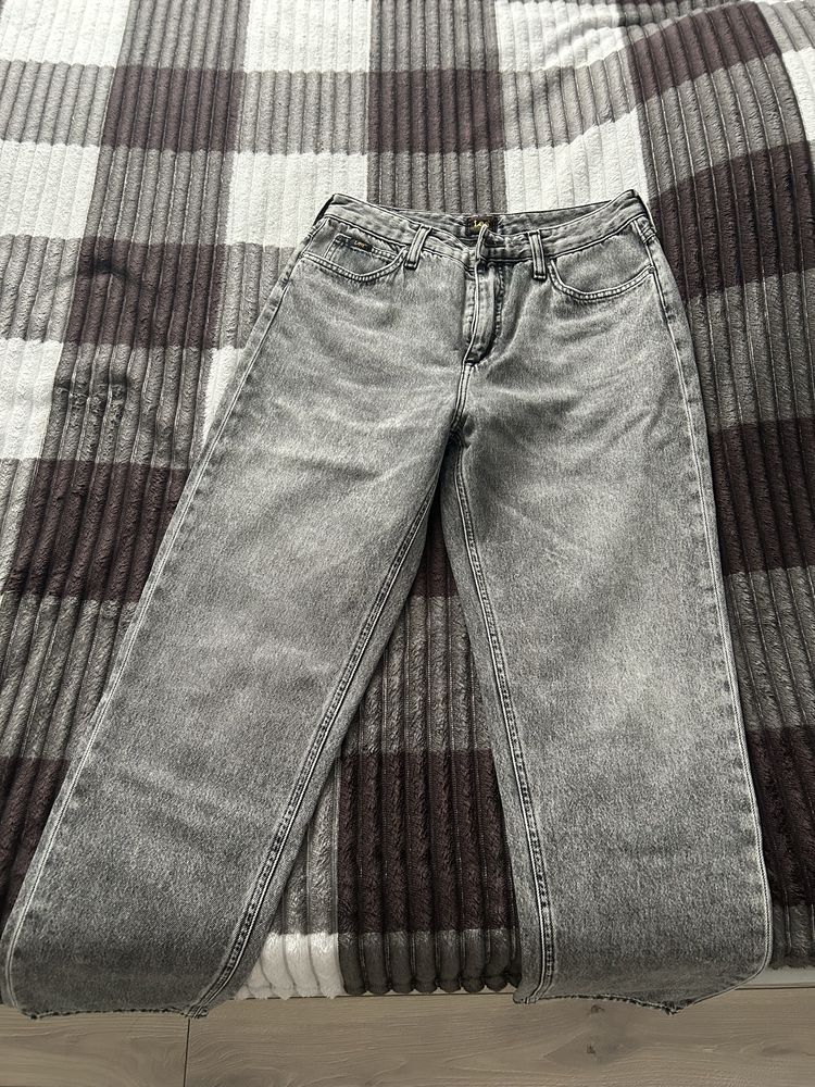 Продам джинсы Zara, Mango, Lee