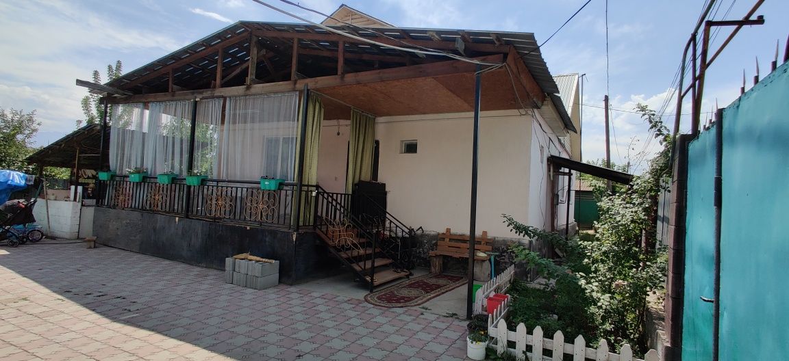 Продам 5-комнатный дом 108 КВ.м. в Алматы, Алатауский р-н.