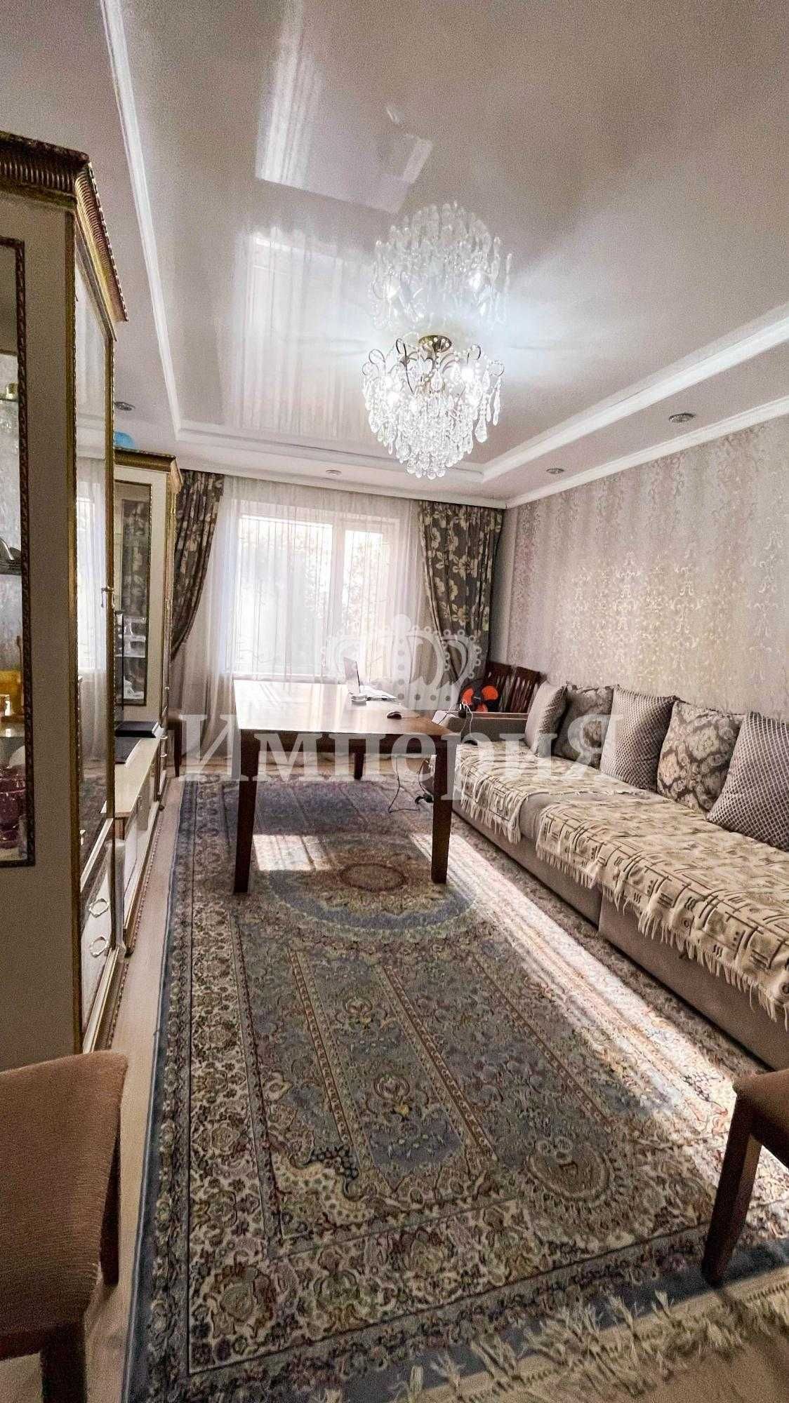 3-х улучшенная, Восточный мкр, Ксения Империя