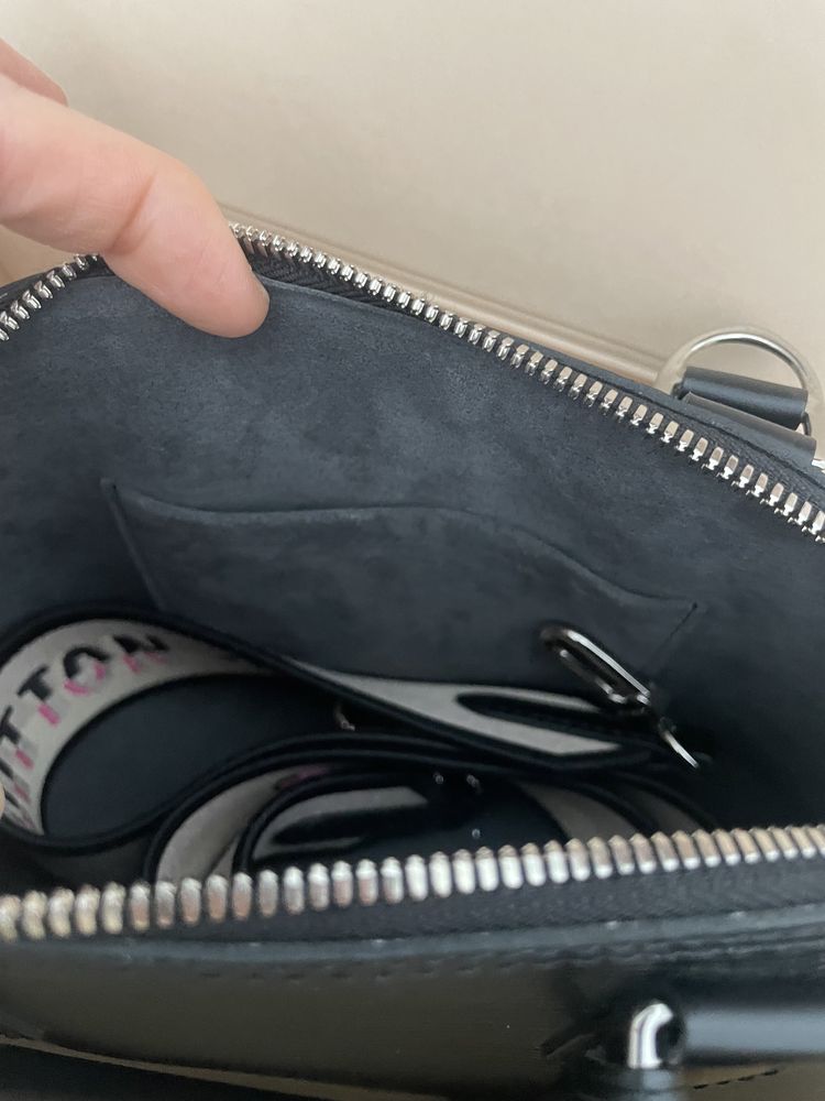 Продам  сумку LV оригинал
