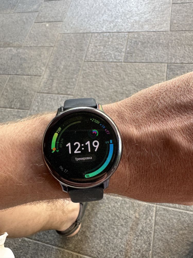 Смарт часы Samsung Galaxy Watch Active 2