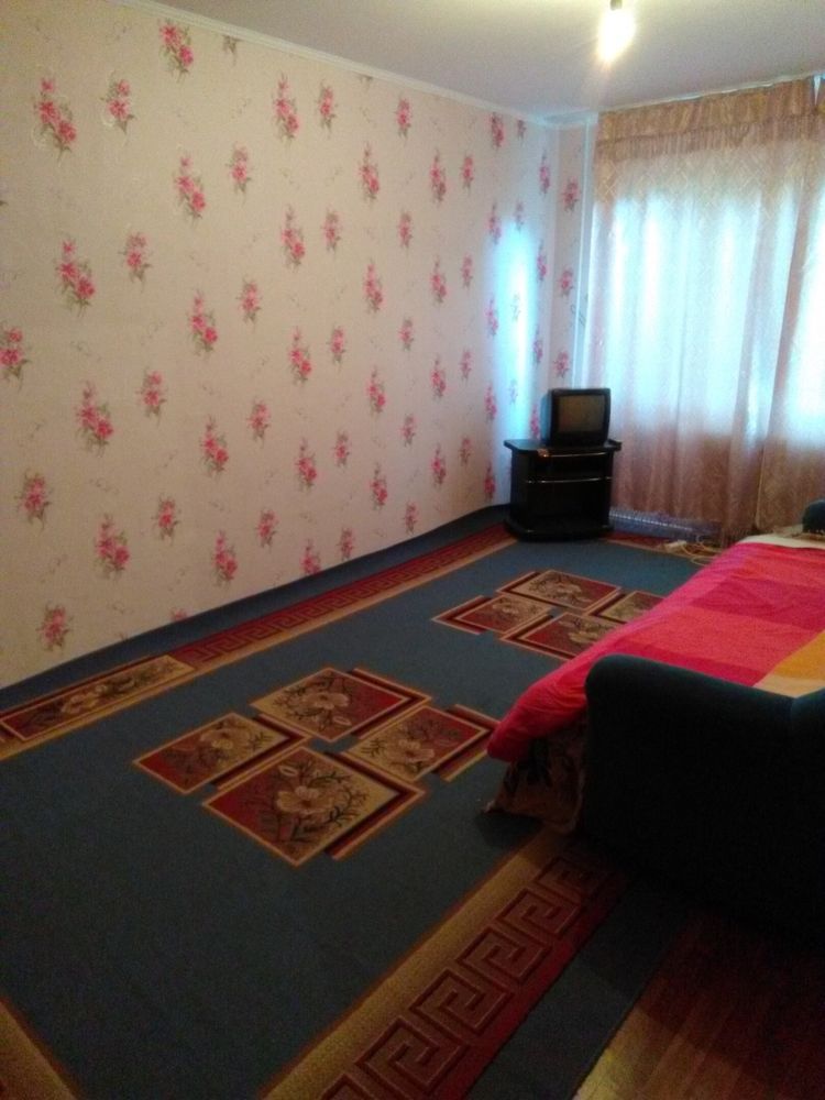 Сдаем 1 ком квартиры посуточно по центру Уральска
