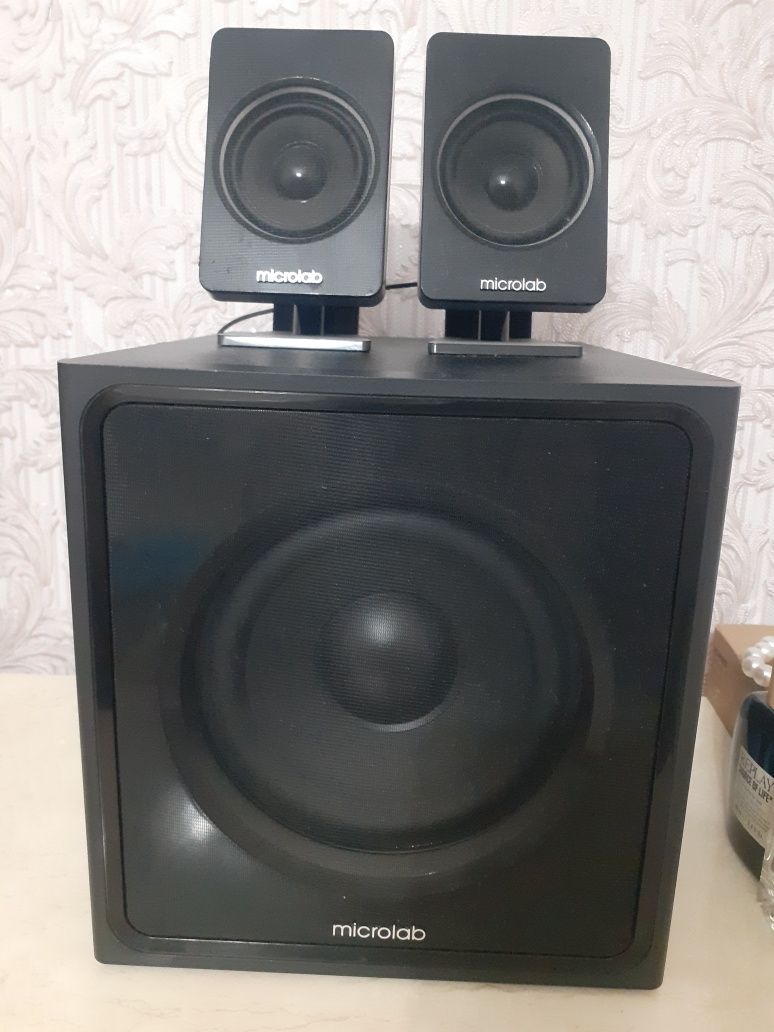 Продаётся Bluetooth-колонка